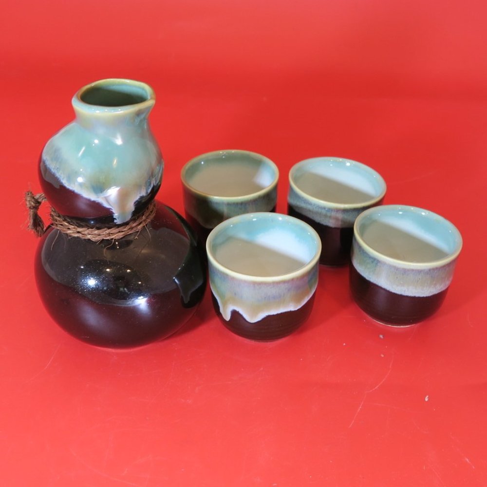 MCI Five Piece Sake Set Made in Japan Drip Glaze Sage Green & Black